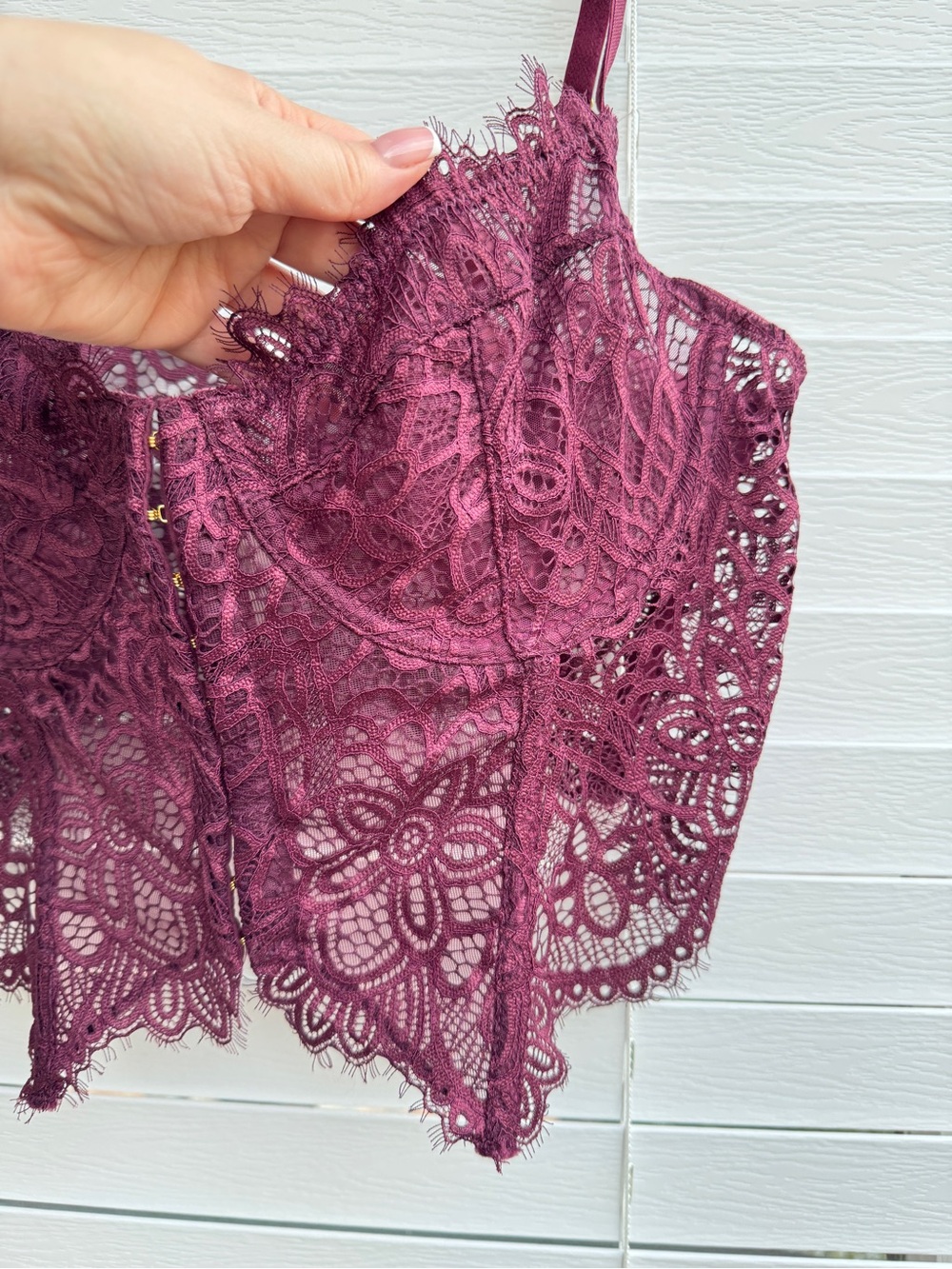 Anthropologie The Giselle Lace Bustier Front Closure Burgundy Lace Bralette L - Picture 5 of 10